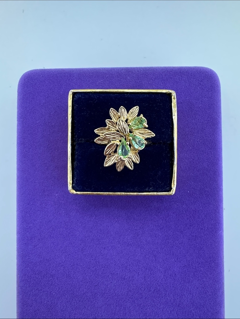 💛 Vintage Gold Plated Floral Green Uranium Glass Ring | Cocktail Statement Boho